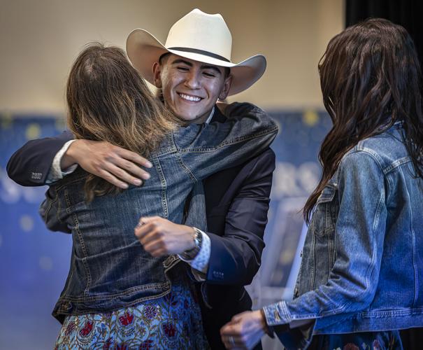 050125 jw super scholars 4.jpg